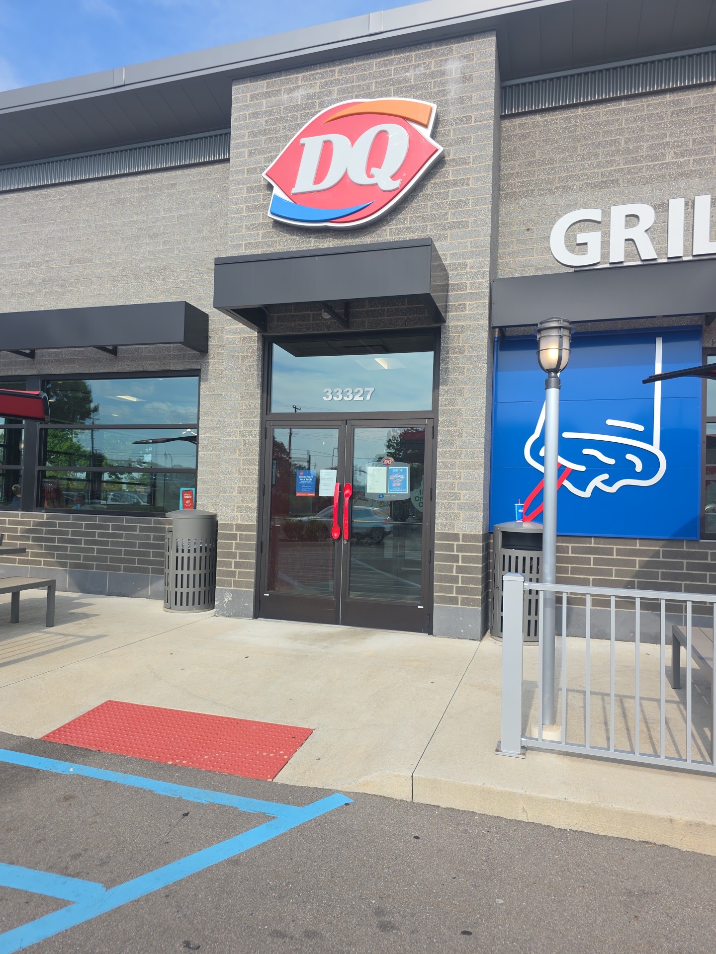 Dairy Queen Grill & Chill in Livonia