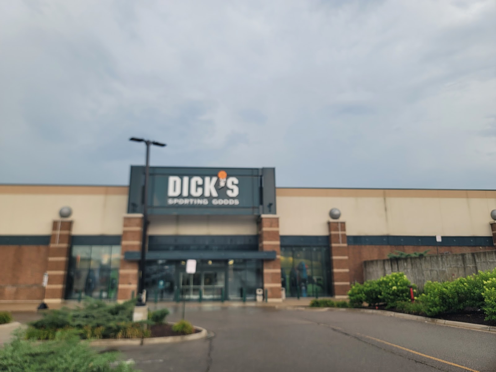 DICK'S Sporting Goods — photo