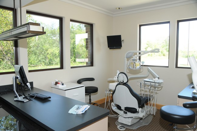 Dr. Jeffrey Forrest DDS in Livonia