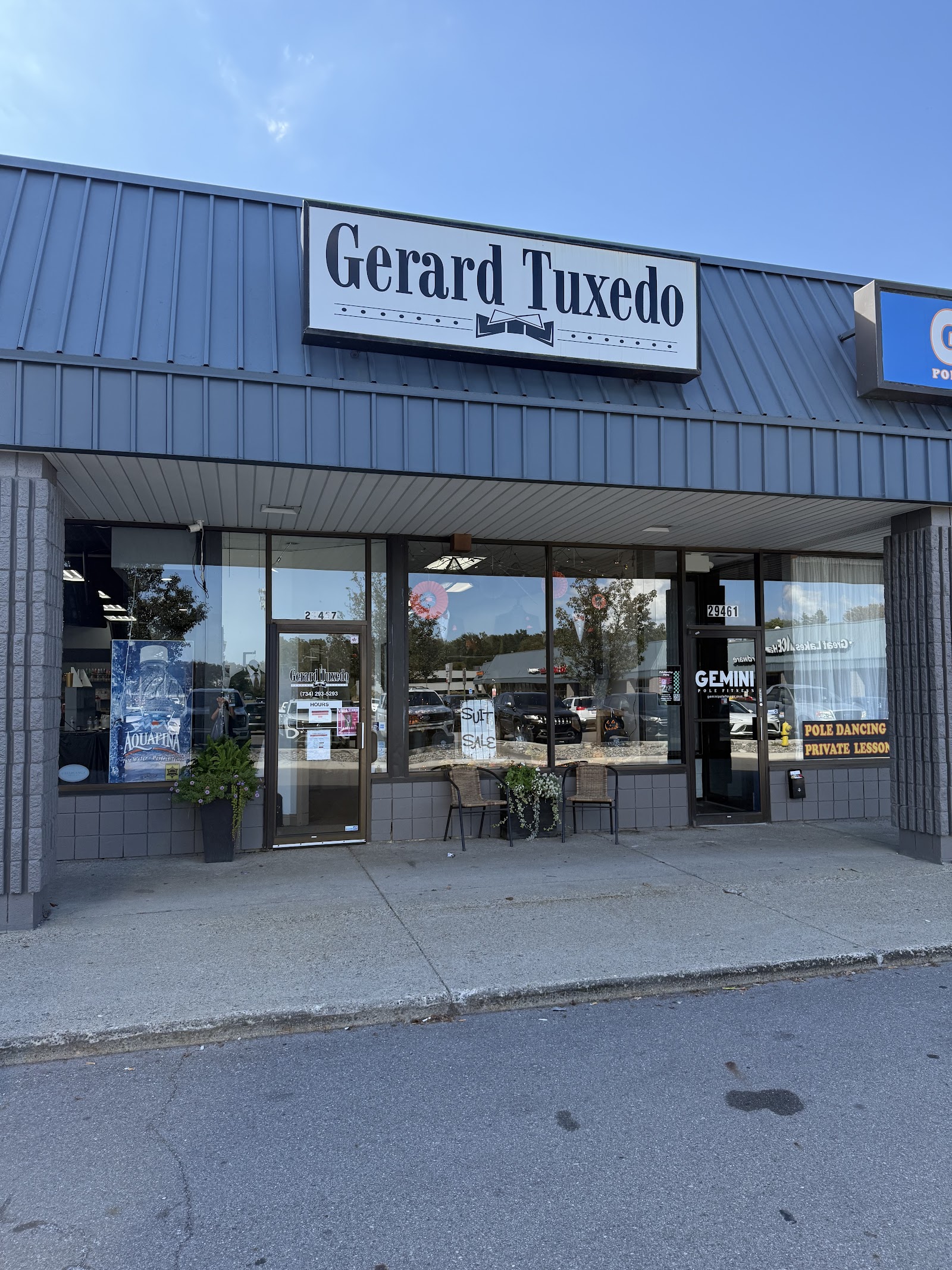 Gerard Tuxedo — photo
