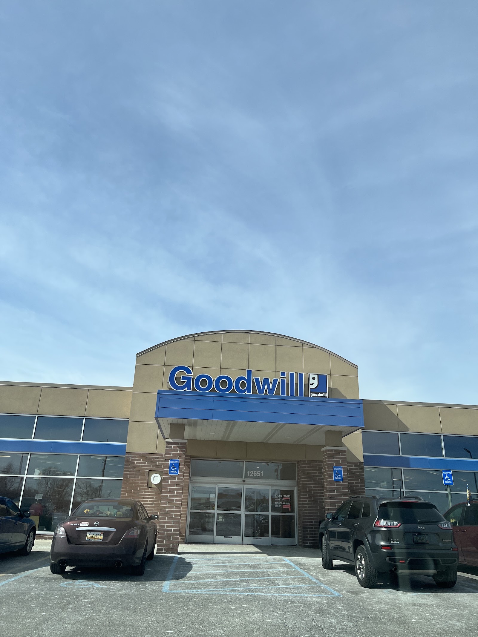 Goodwill Store & Donation Center: Livonia — photo