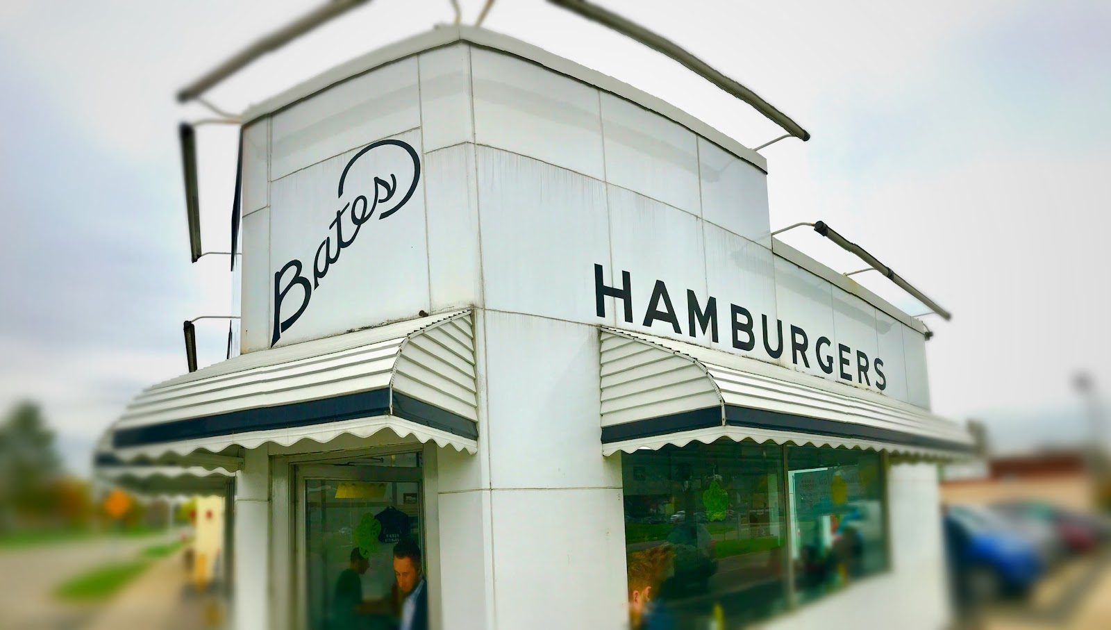 Bates Burgers in Livonia