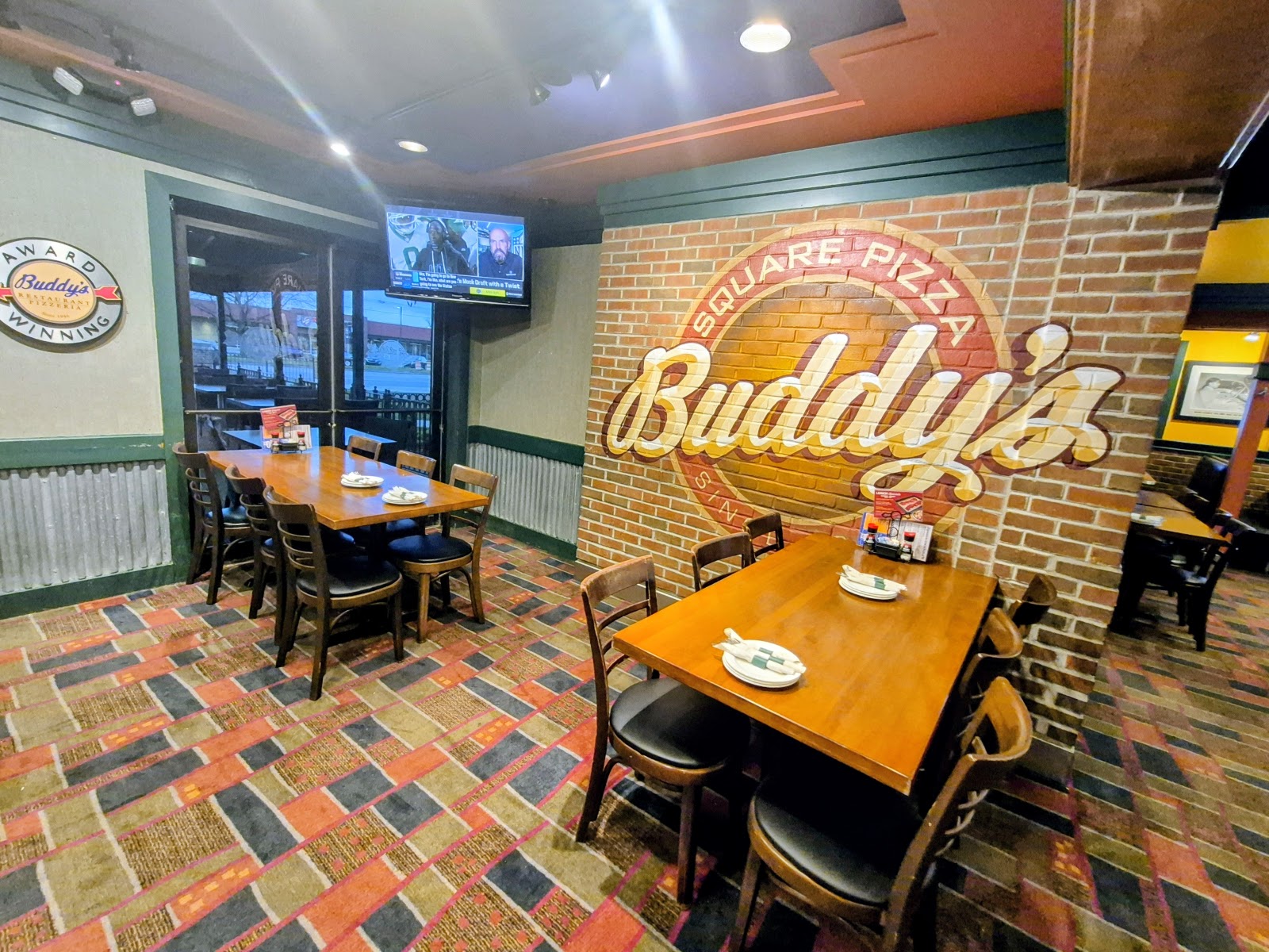 Buddy's Pizza in Livonia