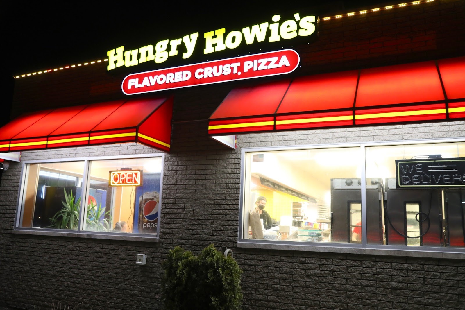 Hungry Howie's Pizza in Livonia