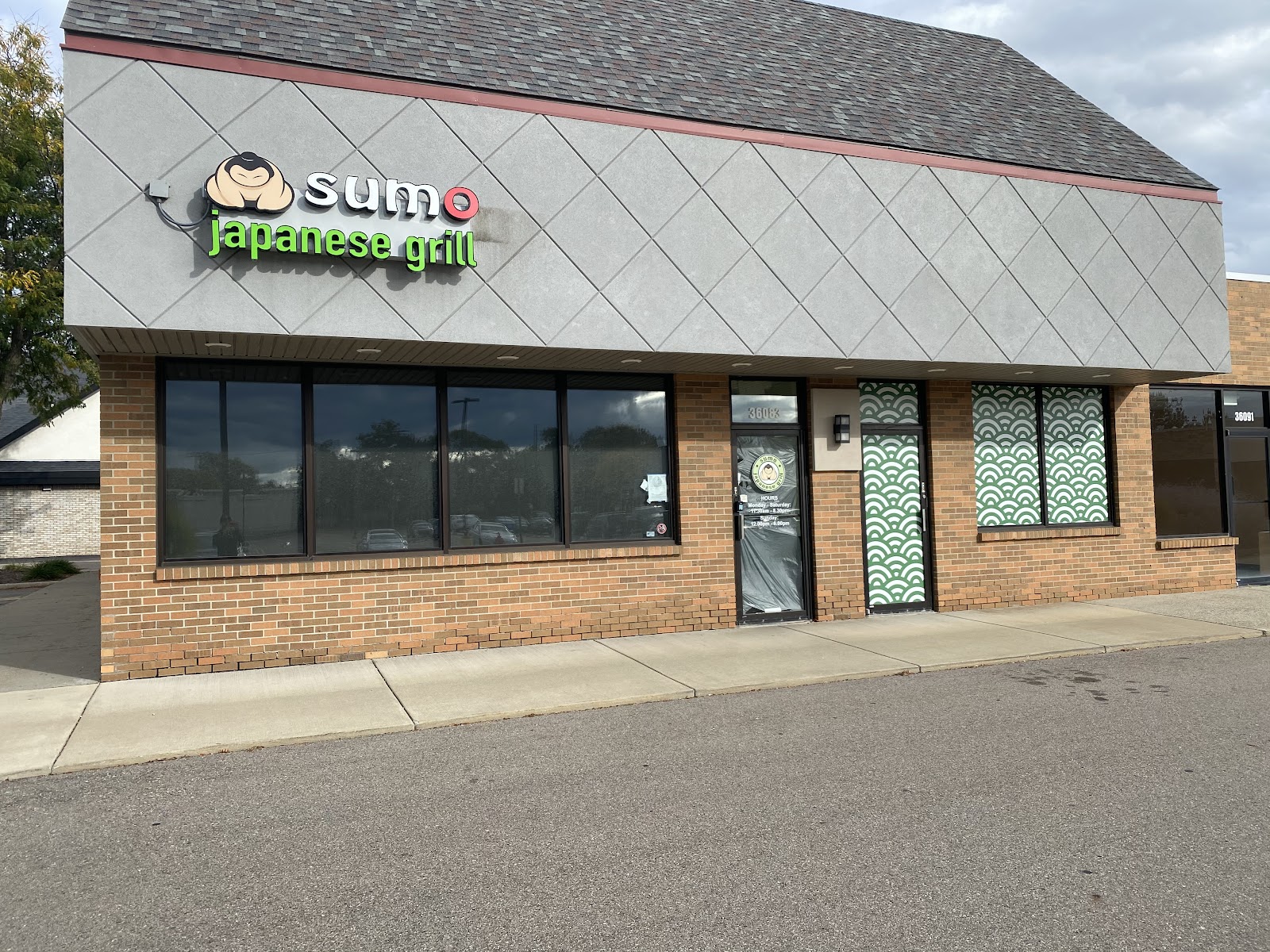 Sumo Japanese Grill - Livonia in Livonia