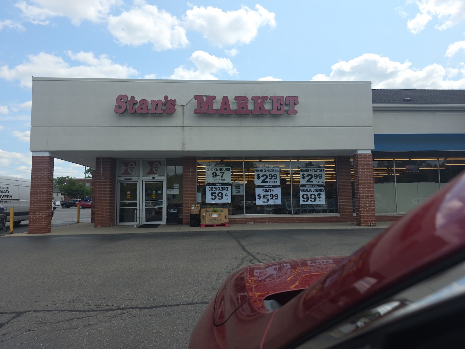 Stan's Market Produce & Deli — photo